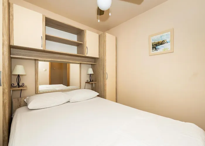 Apartment Tiho's Split